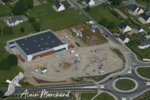 P1020545 2016 05 27 Rue Et Rond Point De Kervily, Construction Intermarché